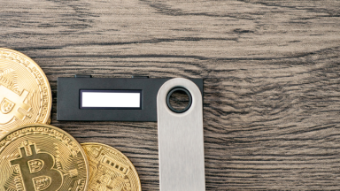 hardware wallet vulnerabilities and firmware update risks